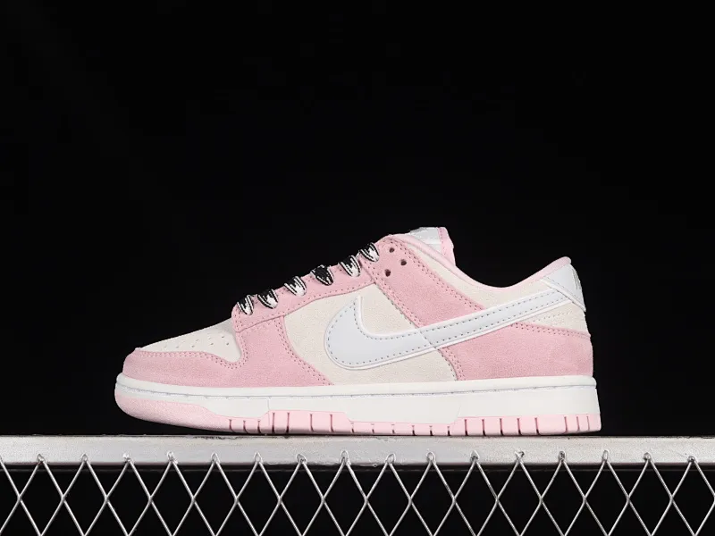 All categories Nk SB Dunk series Nk SB Dunk Low low-top sneakers Nk Dunk Low "Pink Suede" pink and blue color SB dunk series low-top casual sports skateboard shoes DV3054-600